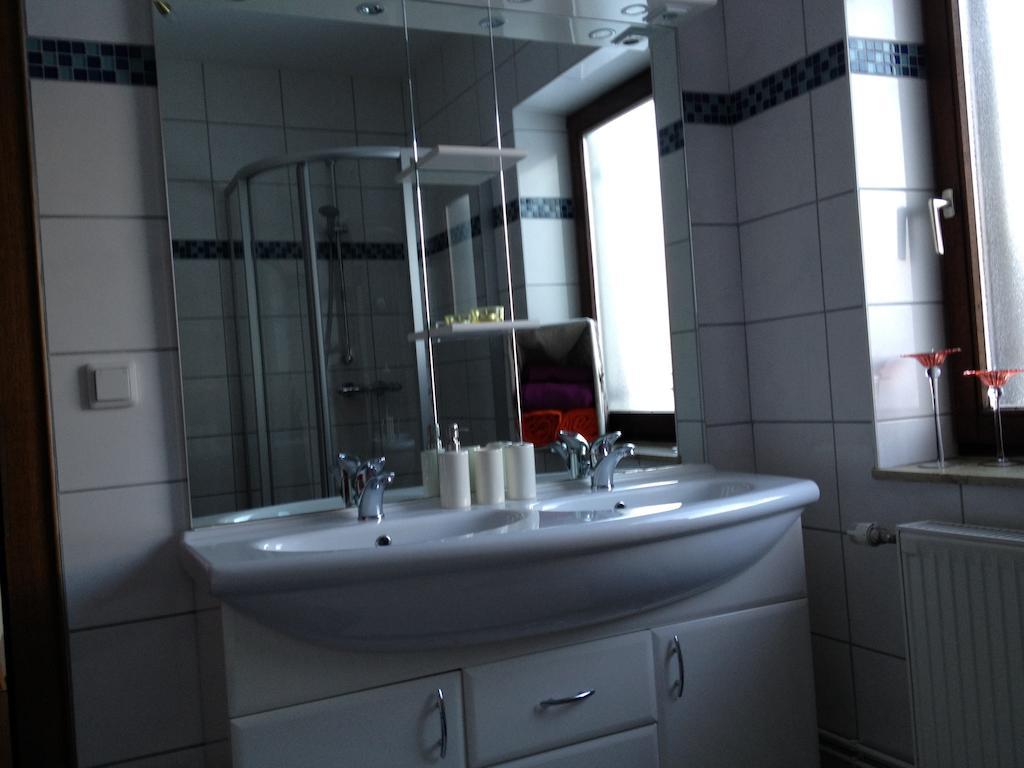 Haus Zur Therme บัดมิทแทร์นดอร์ฟ ภายนอก รูปภาพ